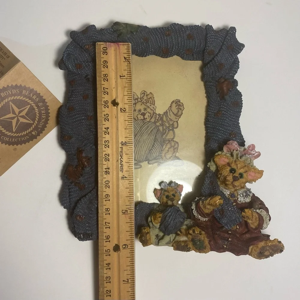 Vintage NIB Frame, Knitting Kittens, Folkstone Collection
